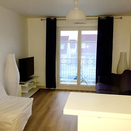 Apartment Magic Quincy-Voisins